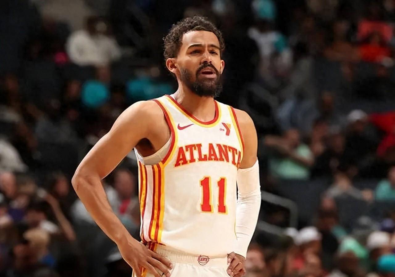 黄蜂大胜老鹰双塔组合均贡献三双带领球队挽回形势的简单介绍