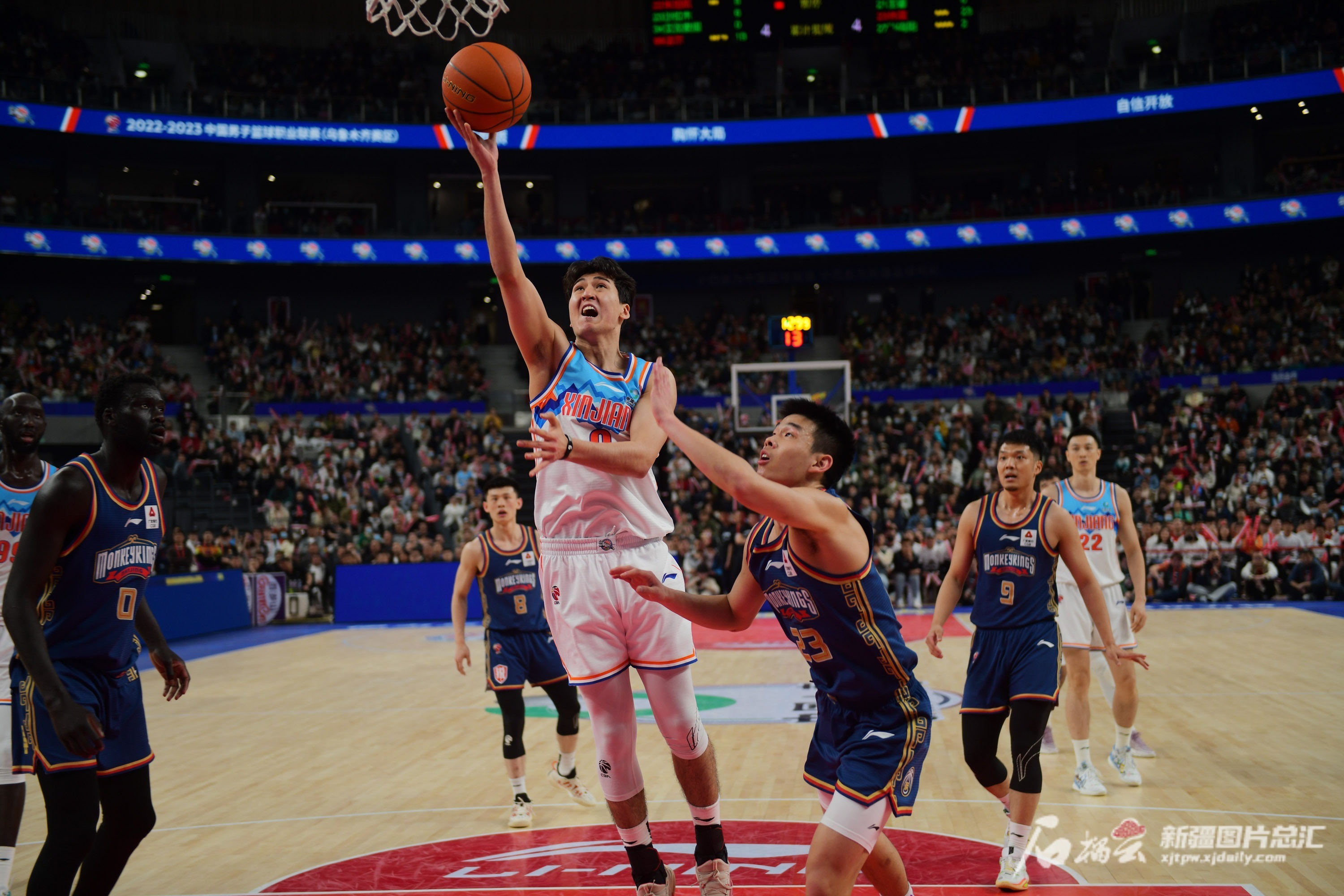 新疆队主场告捷，横扫江苏队